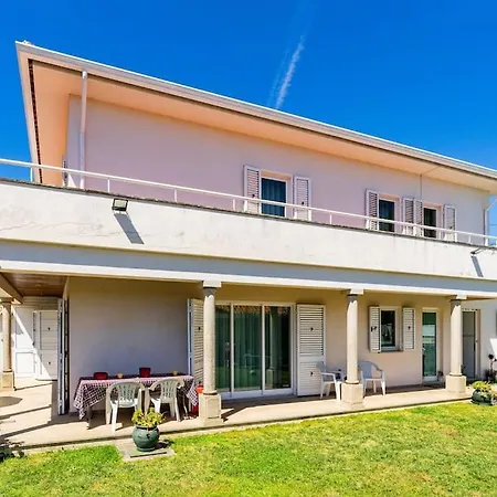 Casa de Férias Beira Rio Touguinho